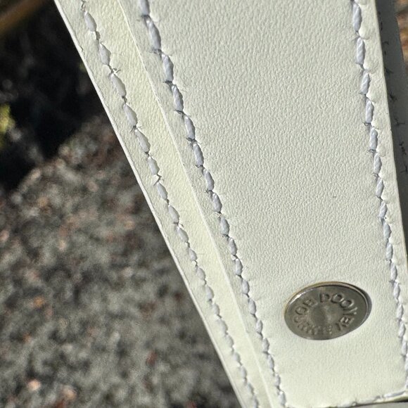 Dooney & Bourke Made in Italy White Leather Shoulder Bag - Picture 8 of 17